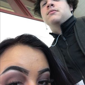 Meet your Posher, Lydia